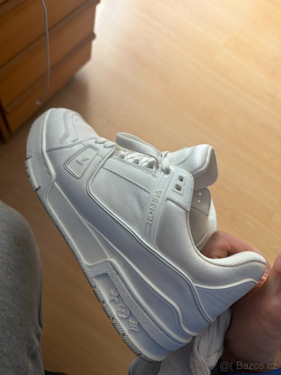 Louis Vuitton Trainer White