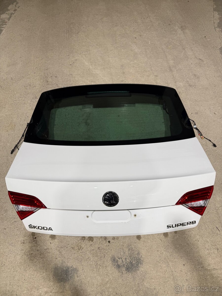 Twindoor / Kufr Superb 2 Facelift TOP STAV