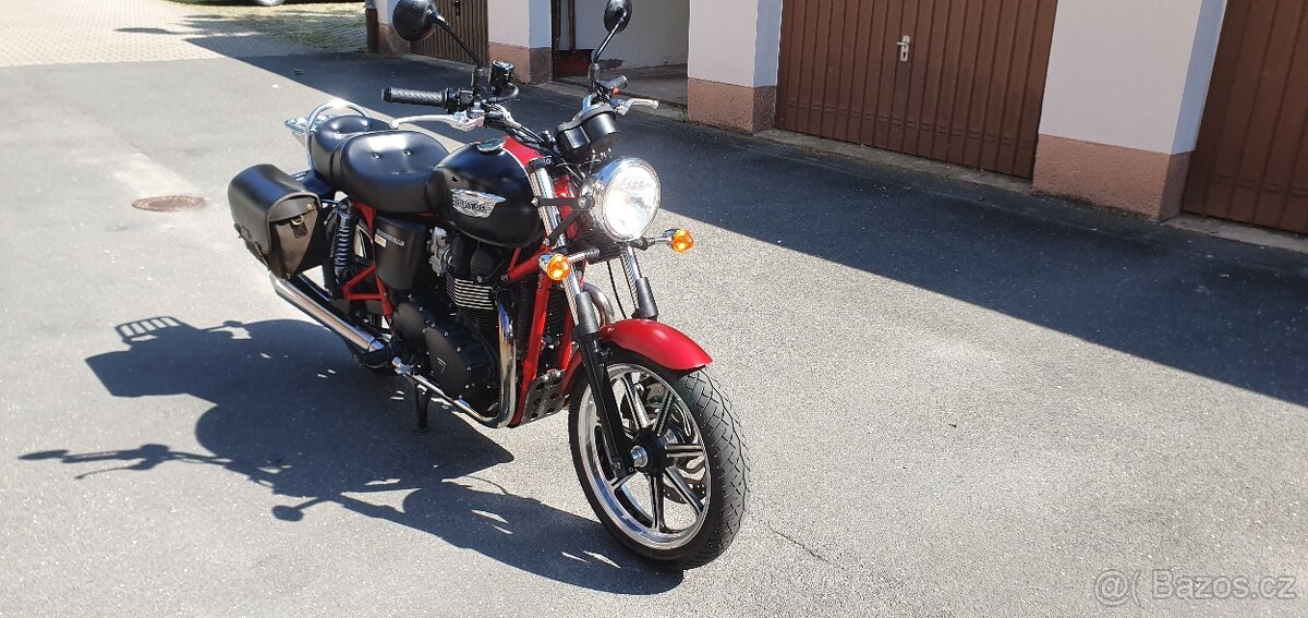 Triumph Bonneville T 100 SE-akce do konce května