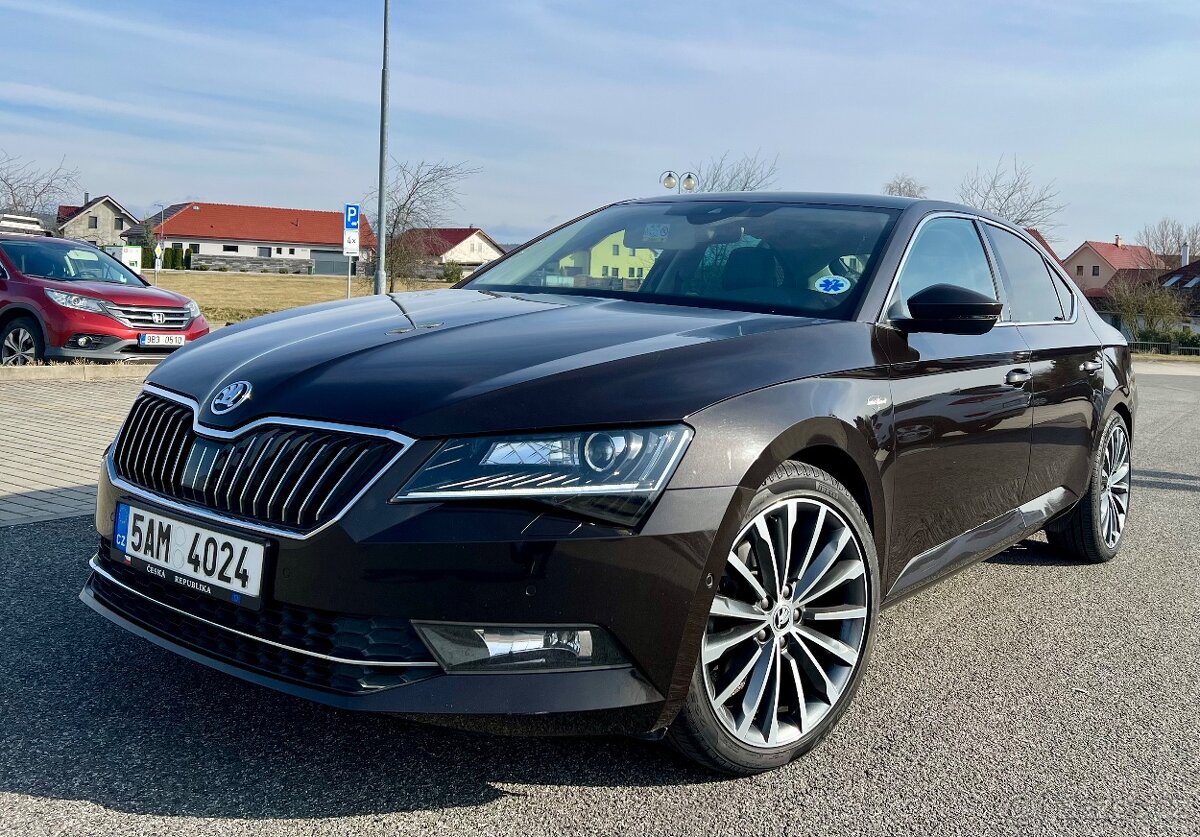 Škoda Superb L&K 2,0 tdi 4x4 DSG 140 kw