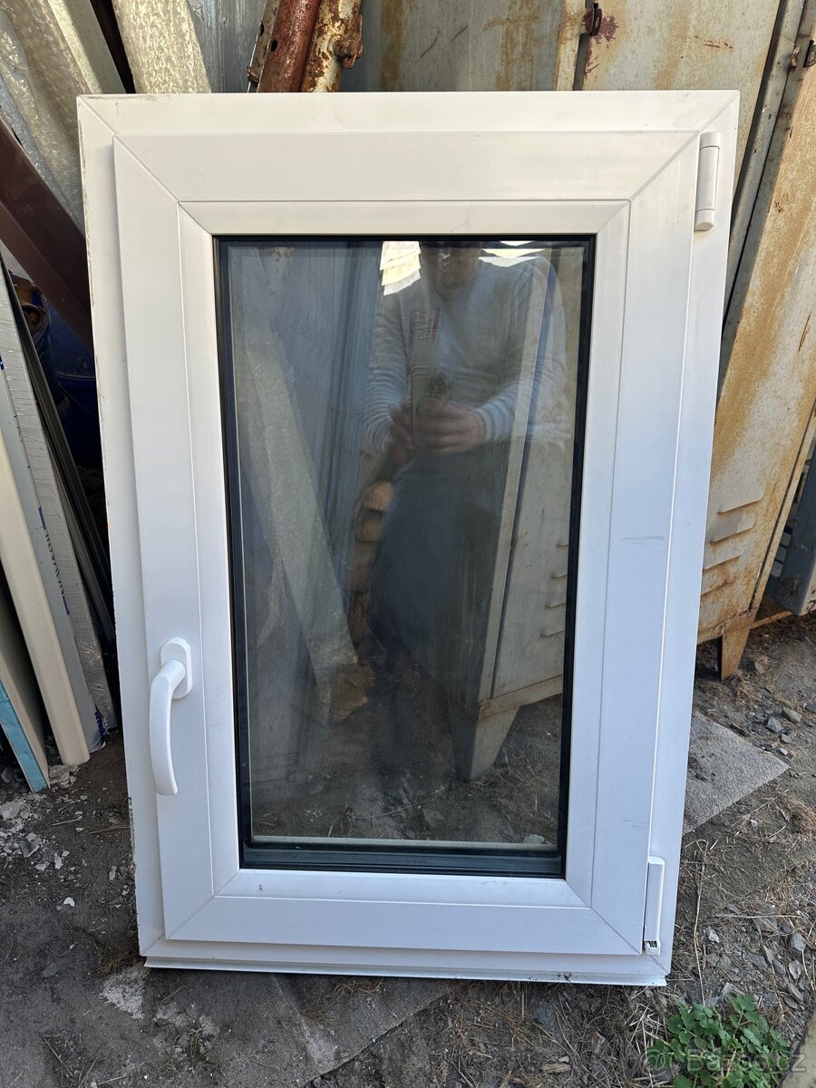 PVC okno 600x900