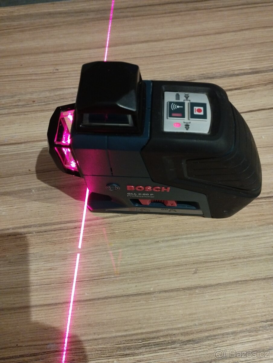 Křížový laser Bosch GLL 2-80 P