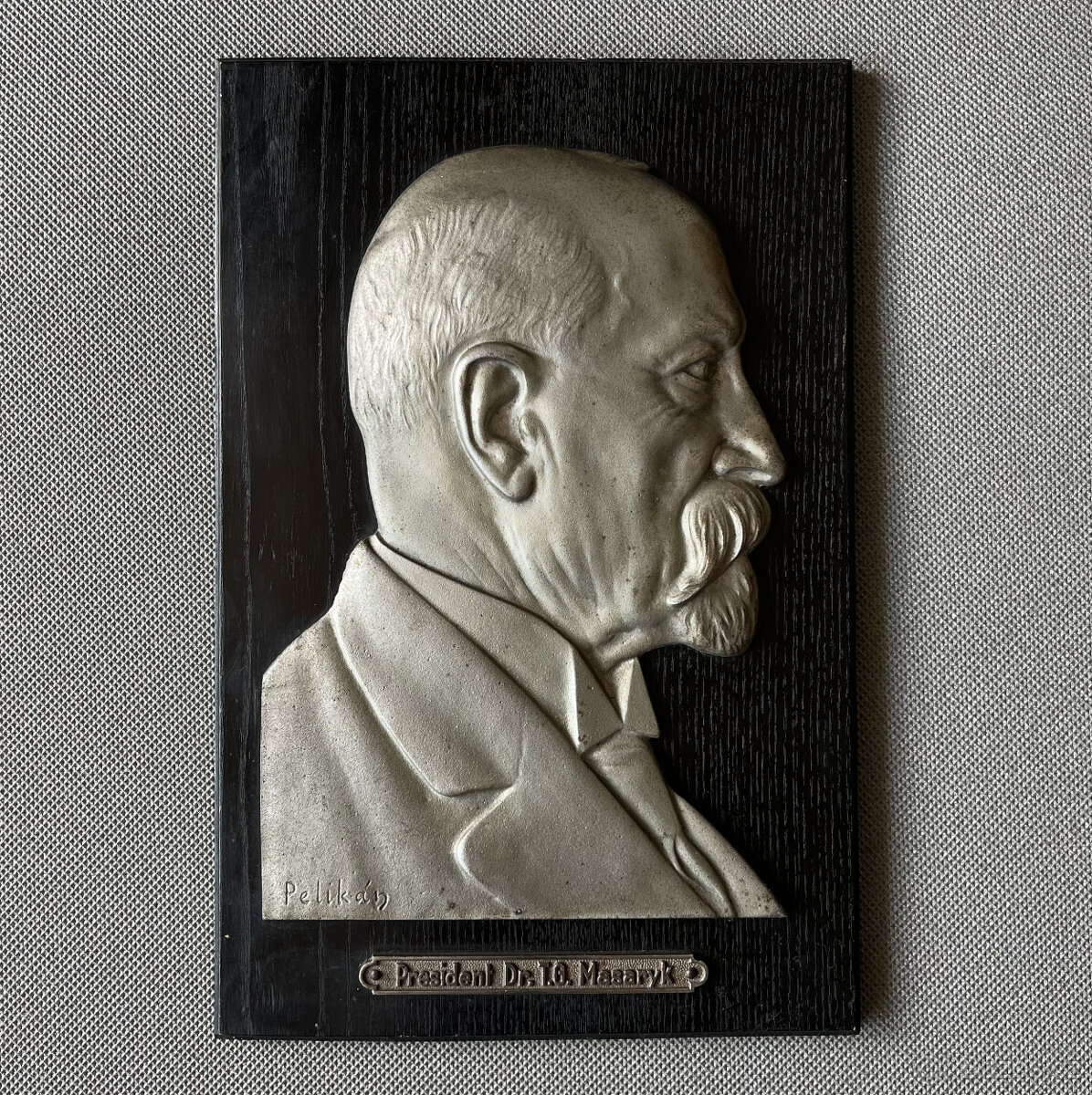 Starožitný reliéf, plaketa T. G. Masaryk, J. Pelikán
