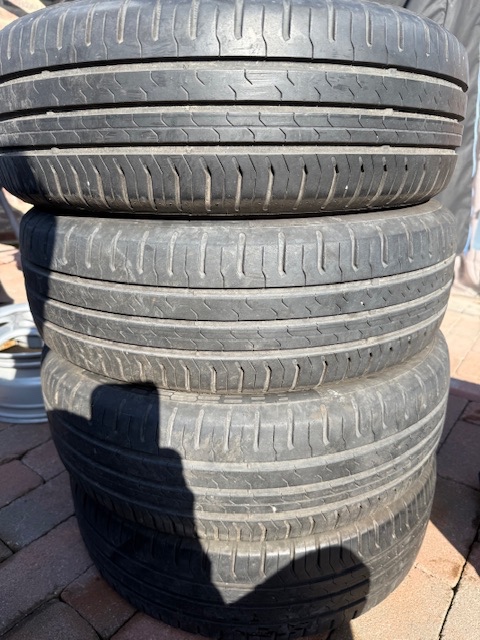 185/65/15 Continental letní pneumatiky 5mm vzorek