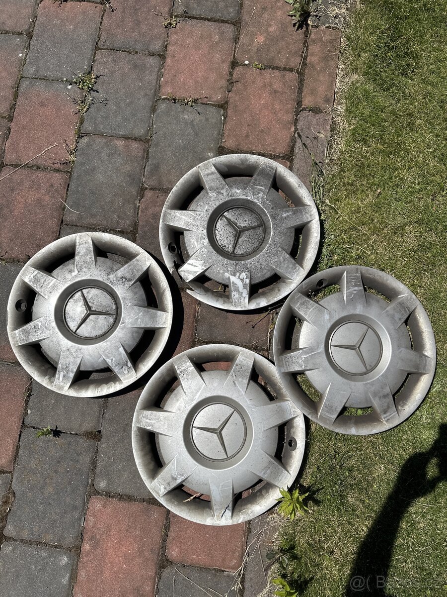 4x poklice merecedes na 16” plechové kola