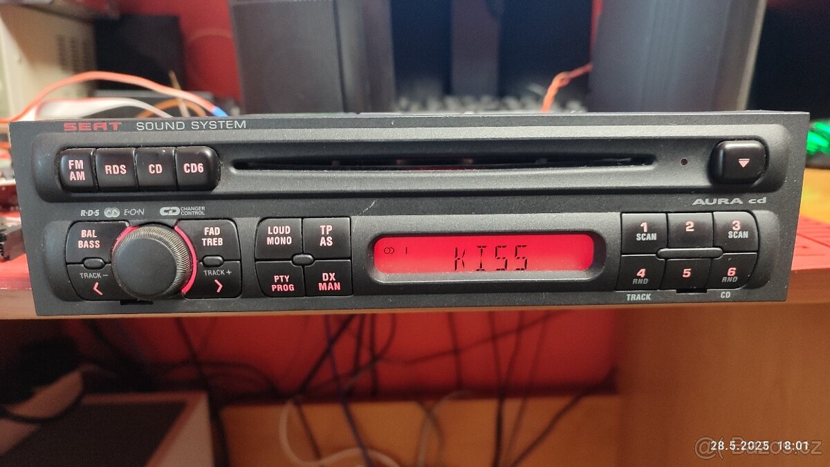 🎵 Originálnà autorádio SEAT LEON 1 – plně funkčnà a s kódem