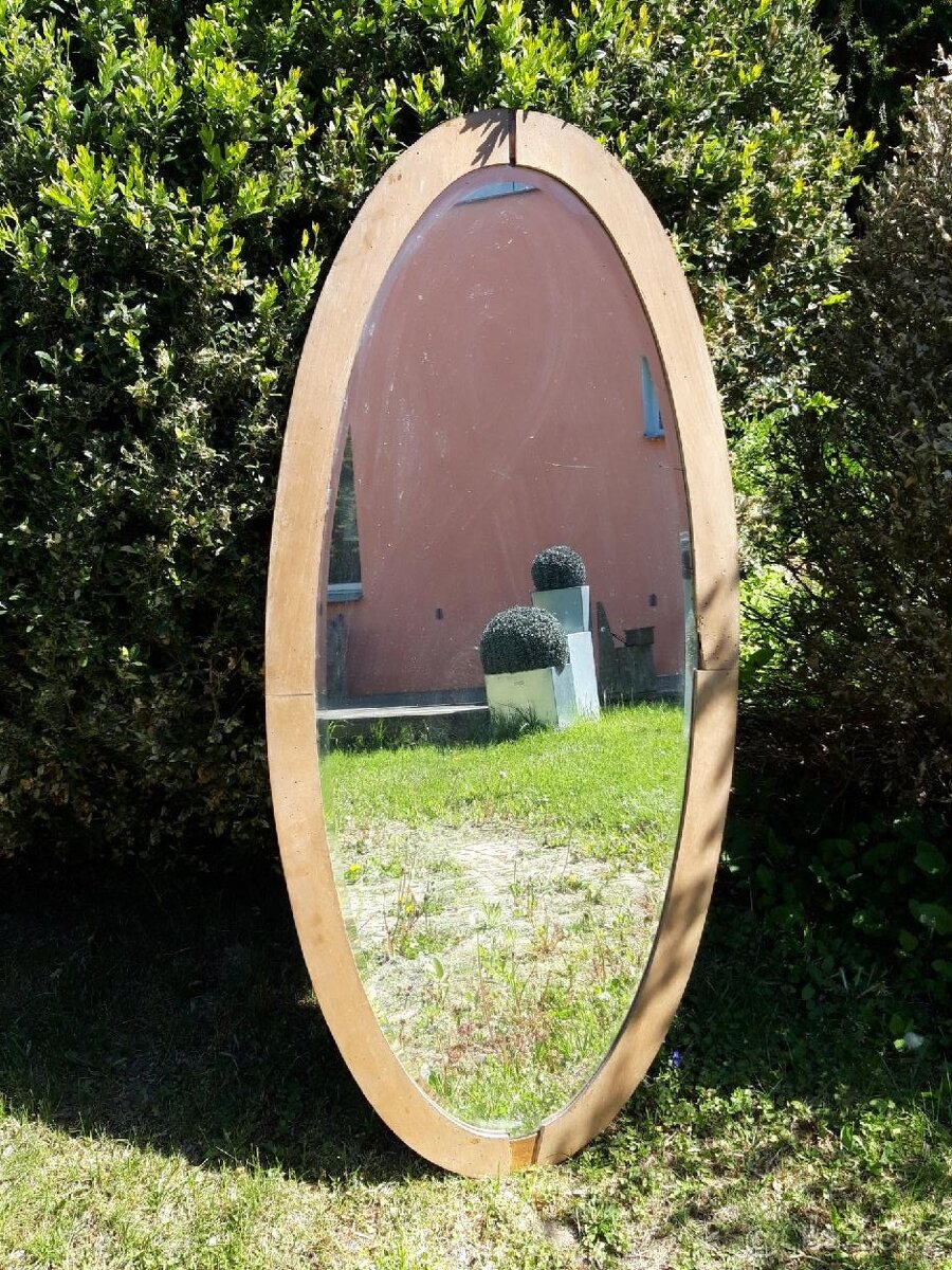 Oválné zrcadlo opravovaný rám 130x58