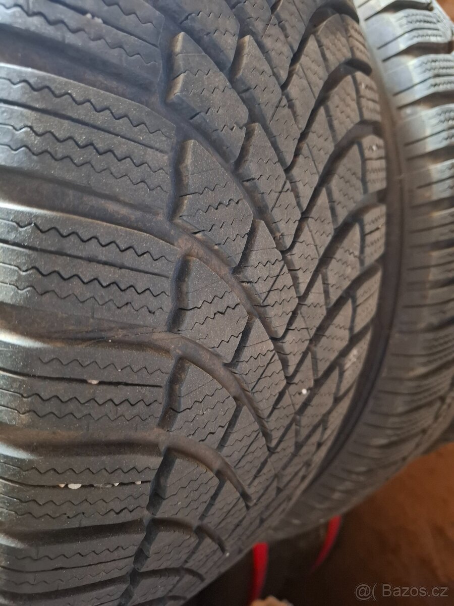Pneu Bridgestone 235/55 R17 103V