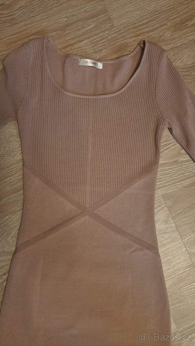 Dámské šaty - béžové