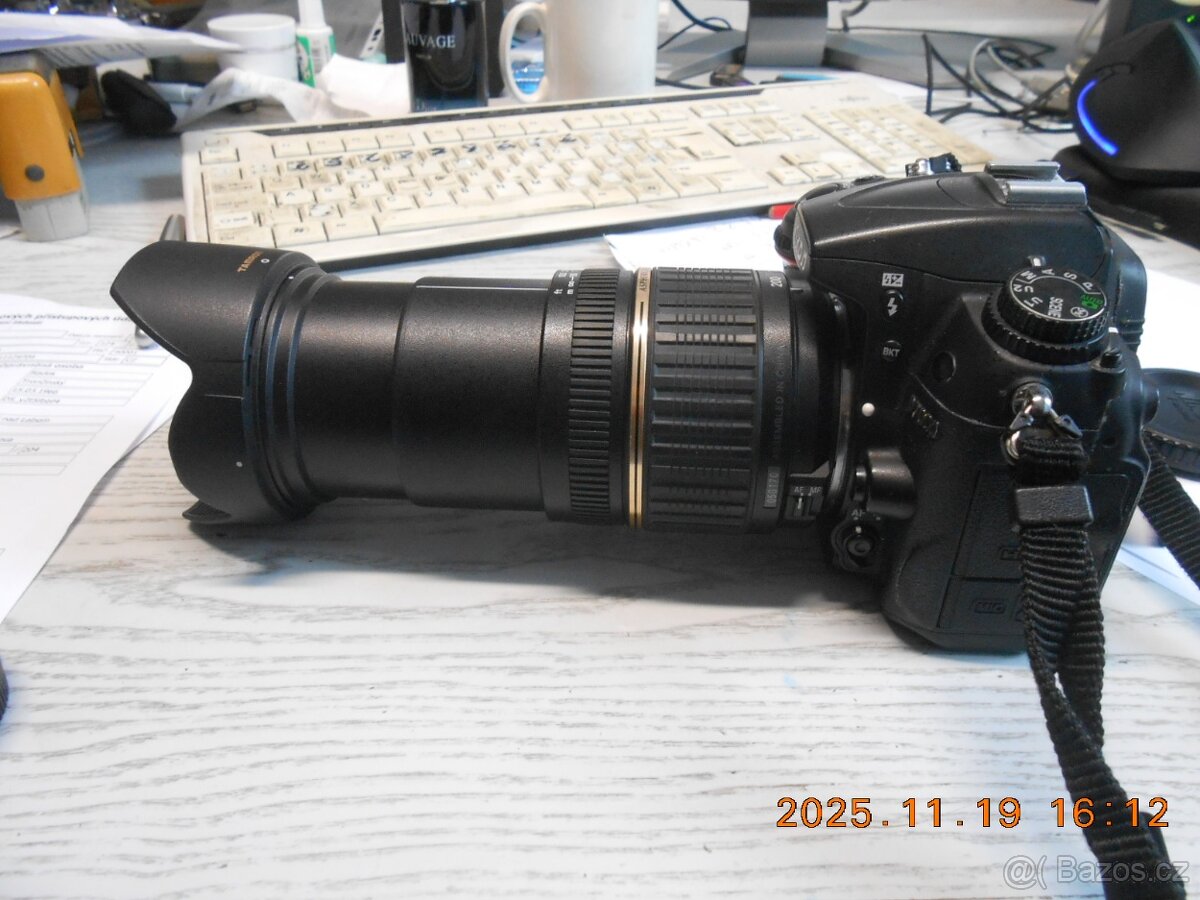 NIKON D7000+objektiv TAMRON AF 18-200mm
