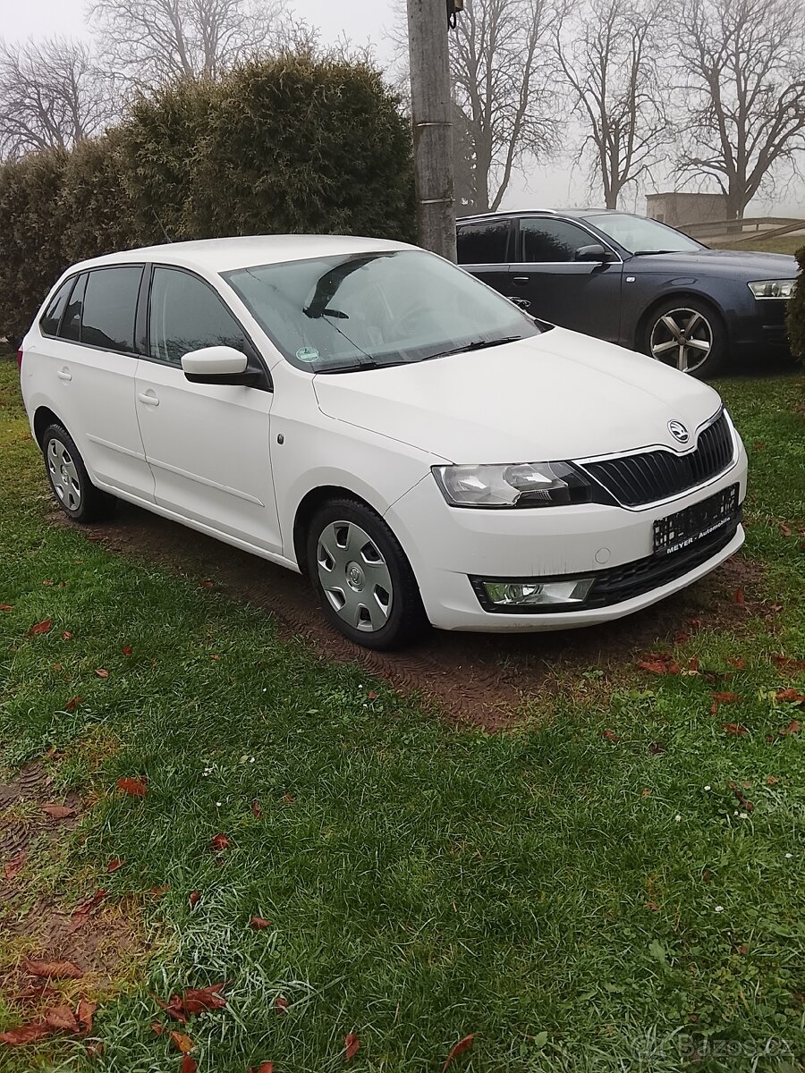 Škoda Rapid spacbek