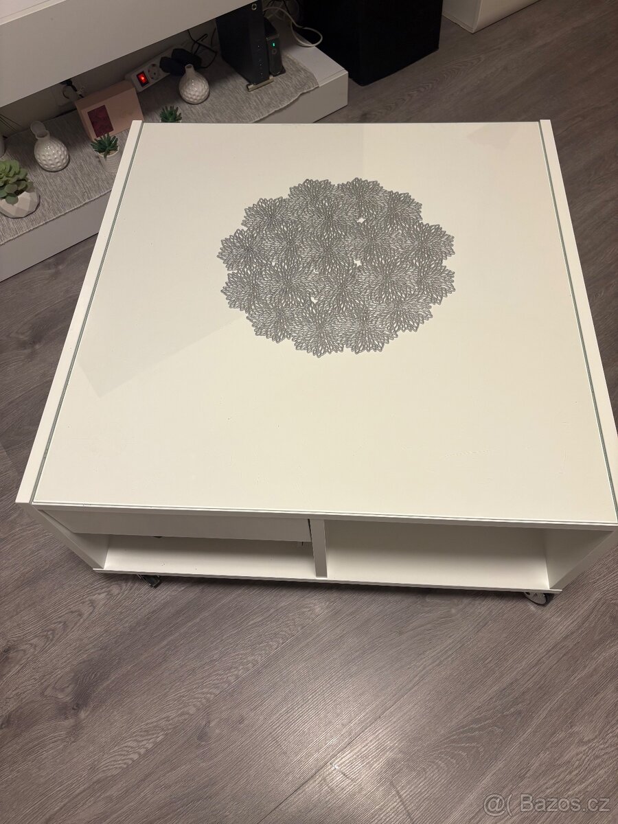 Obývací stěna + konferenční stul