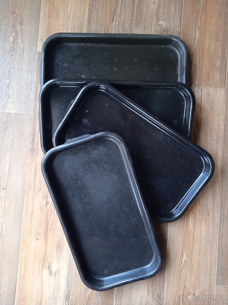 Plechy na pečení