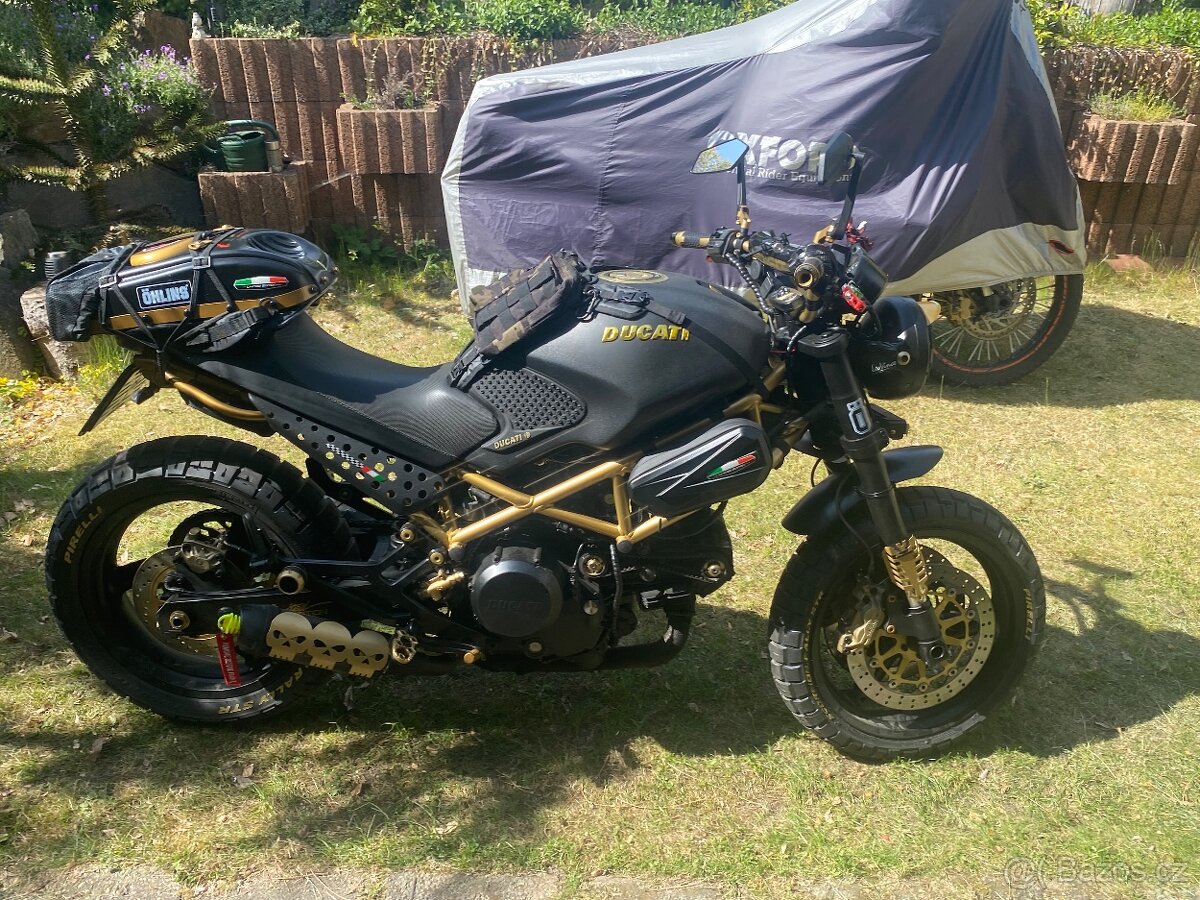 Ducati Monster M 620 IE