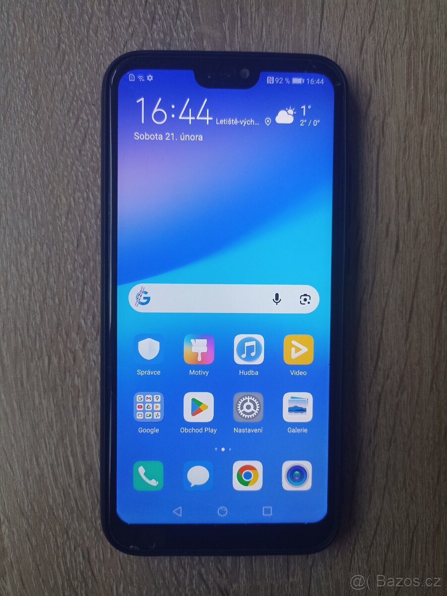 HUAWEI P20 lite