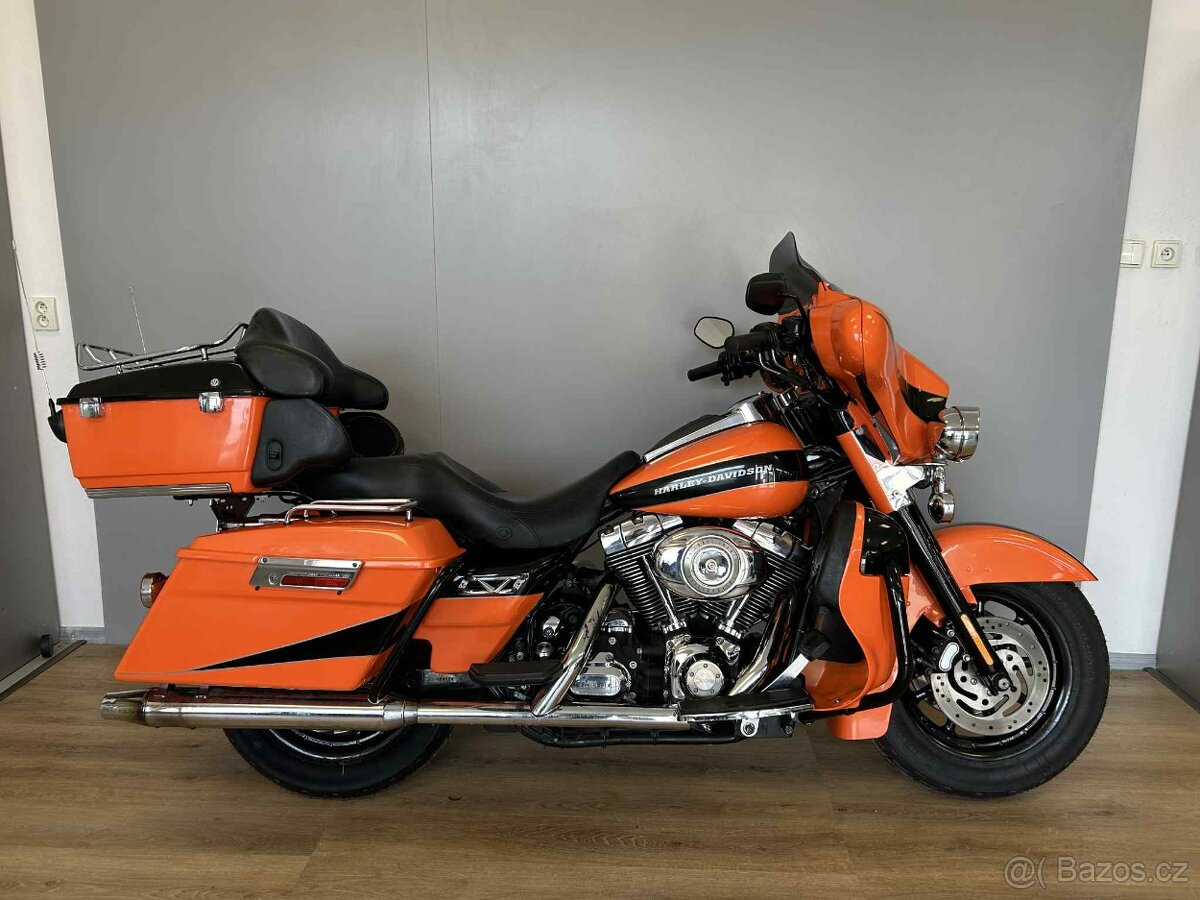 Harley-Davidson FLHTCUI Electra Glide Ultra