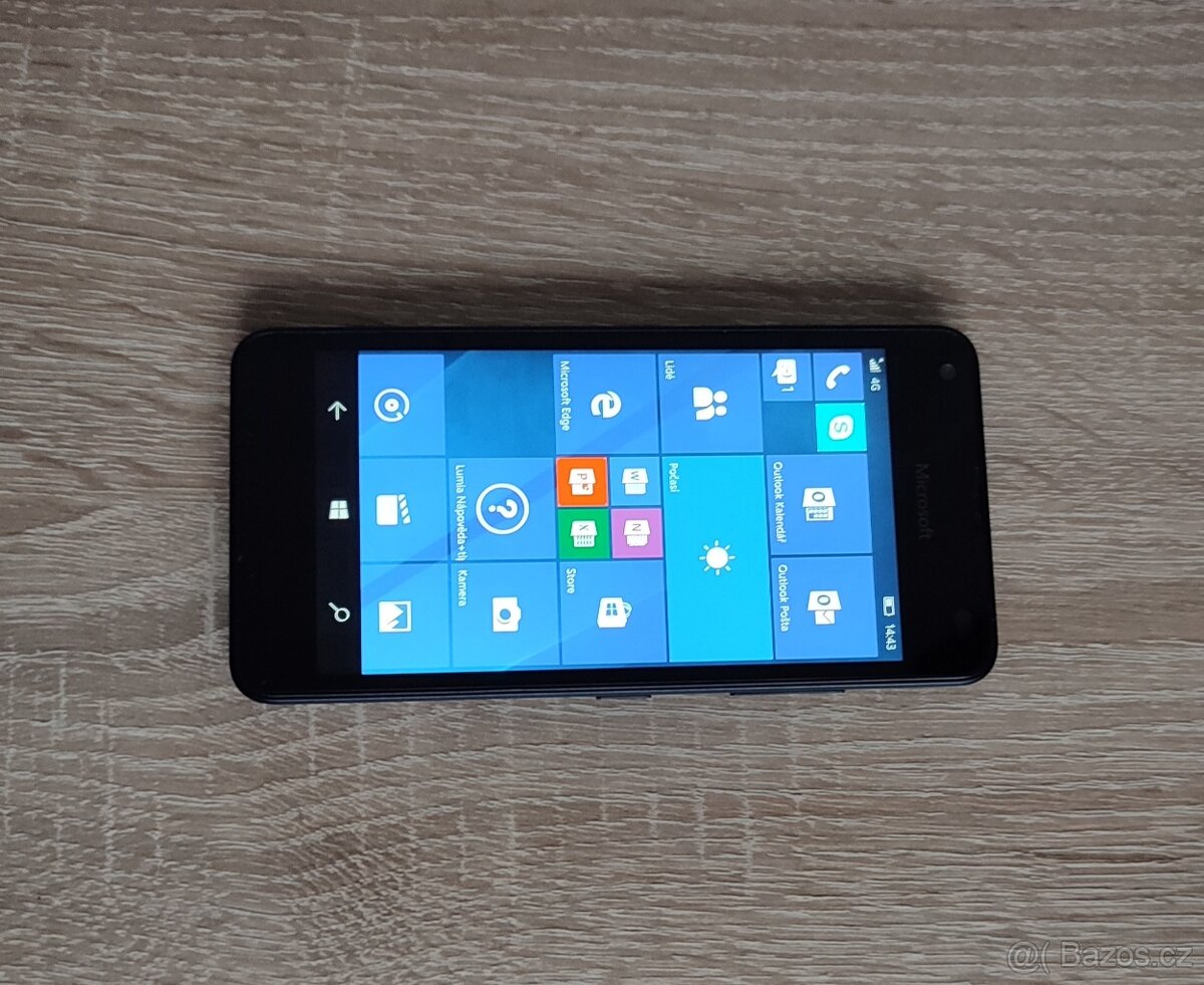 MICROSOFT LUMIA 550 (RM-1127) - ZACHOVALÝ STAV