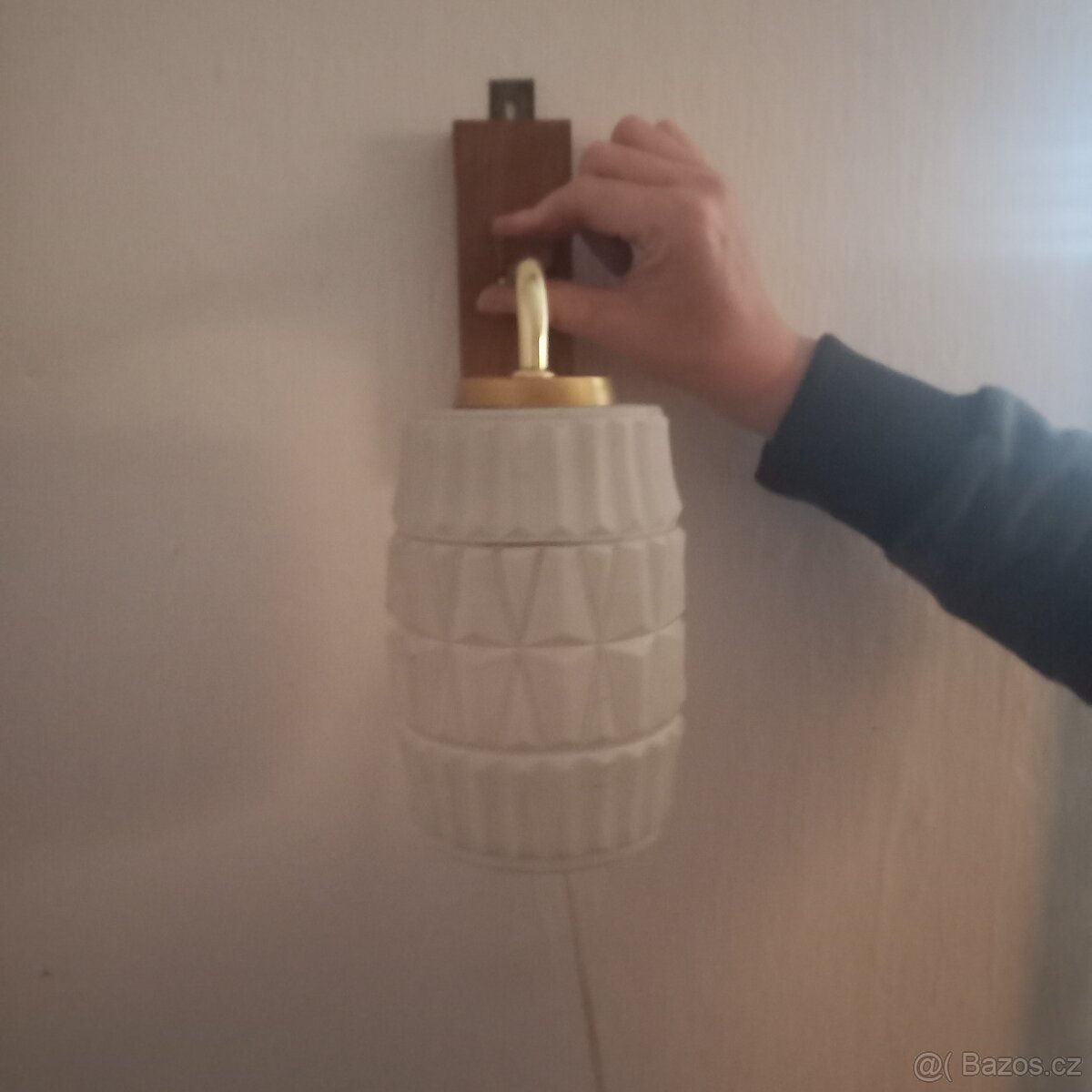 Nástěnná lampička