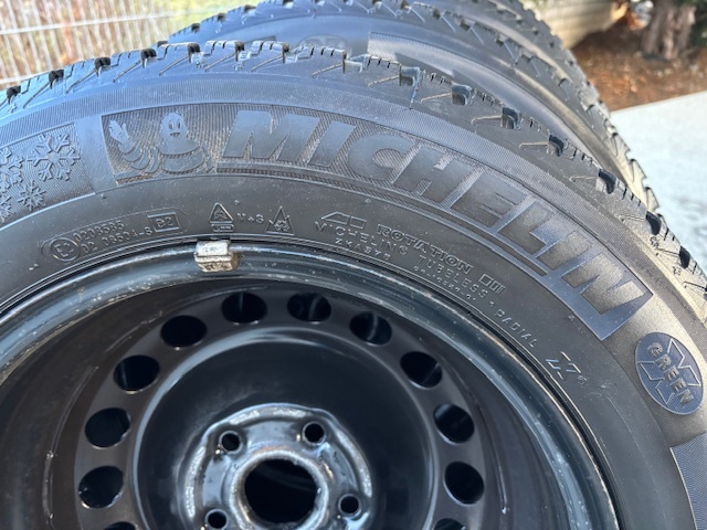 Prodám sadu Michelin Alpin 195/65R15