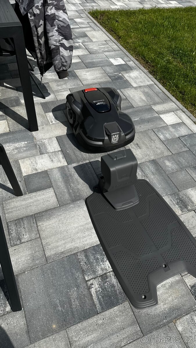 Roboticka sekačka Husqvarna Automower 415X