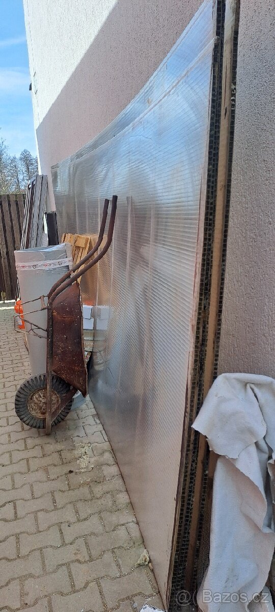 Polykarbonátové desky