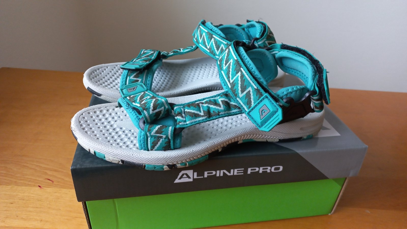Sandále Alpline Pro, vel. 37