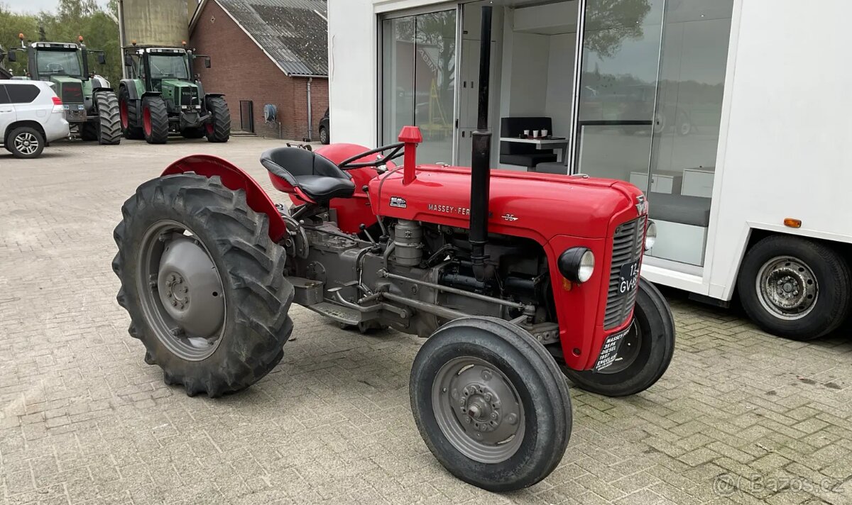 Massey Ferguson 35 Classic rok 1957