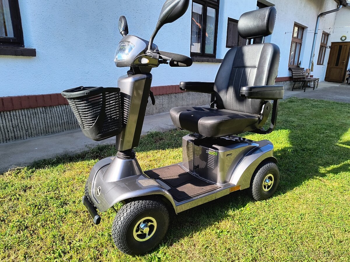 Invalidní skútr Sterling S425