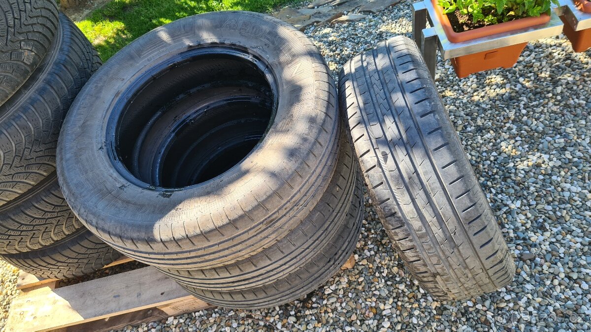 Vredestein 215/70/R16 letní