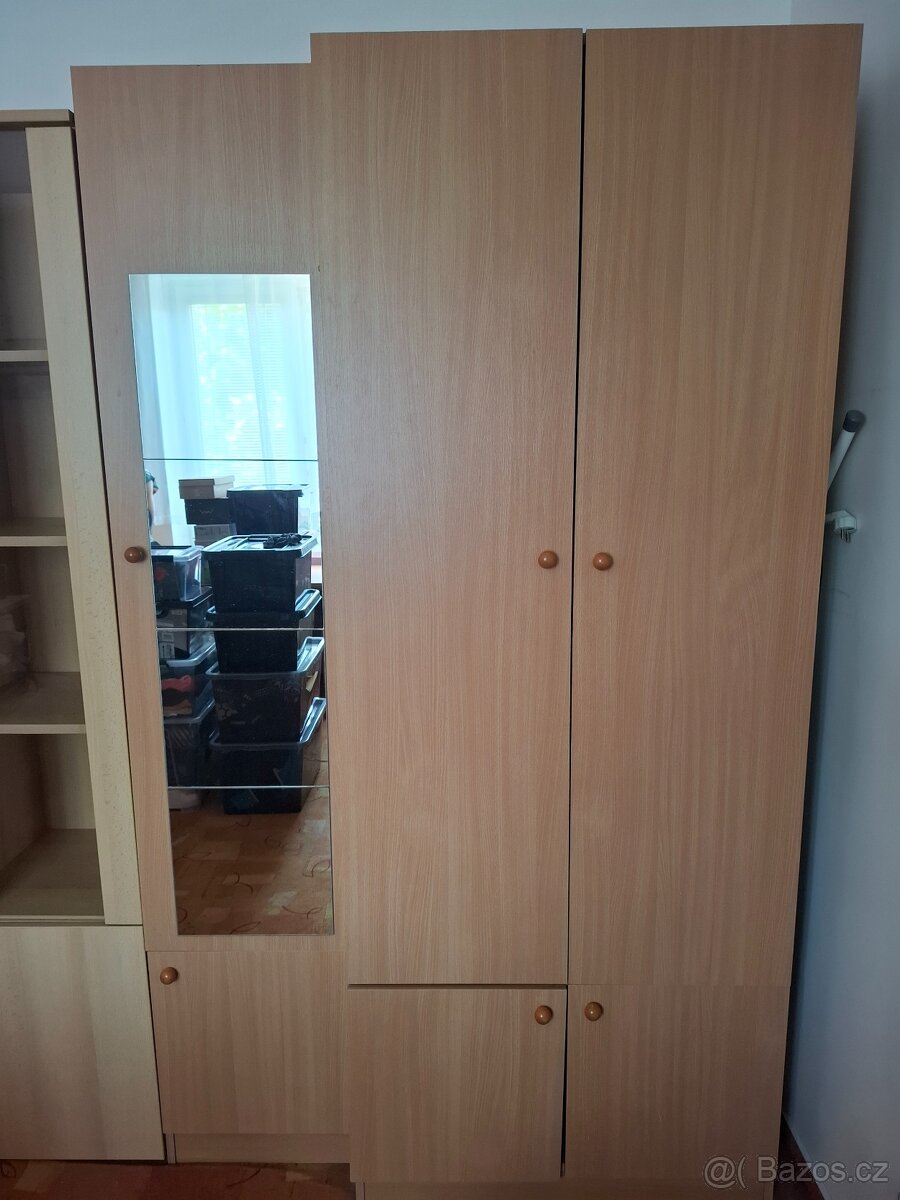 Sestava skříní