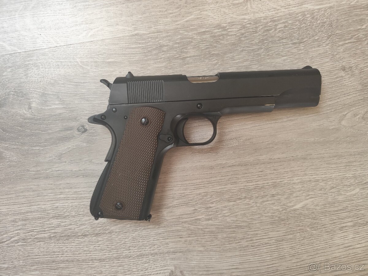 Colt 1911 blowback