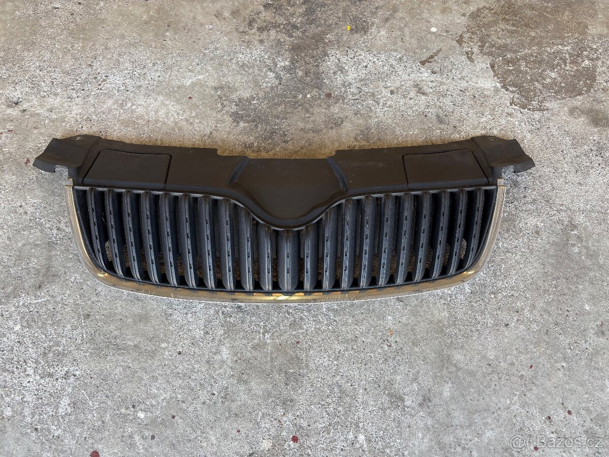 MASKA ŠKODA FABIA 2 5J0853668A