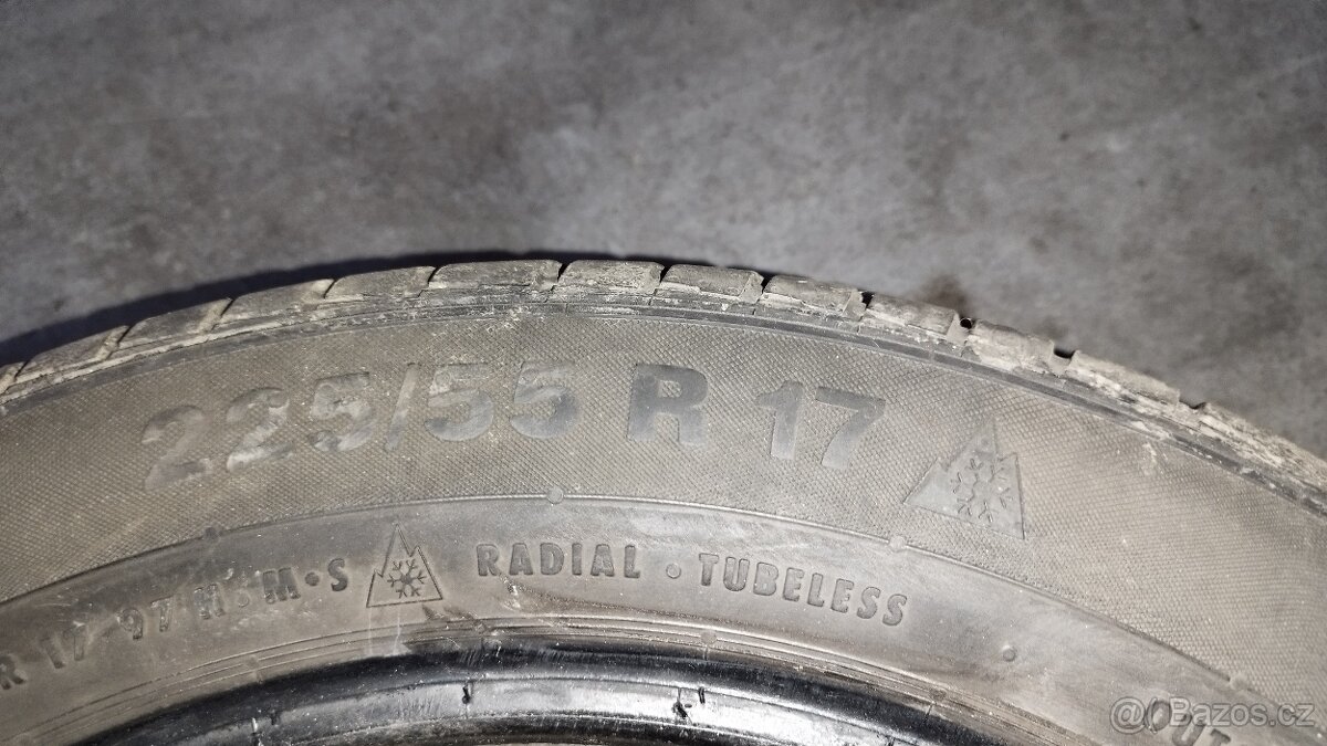 Zimní pneu 225/55r17