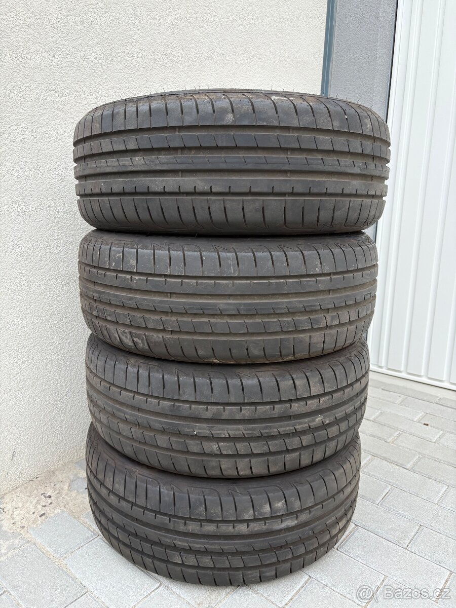 Goodyear 205/45R18 letni pneu