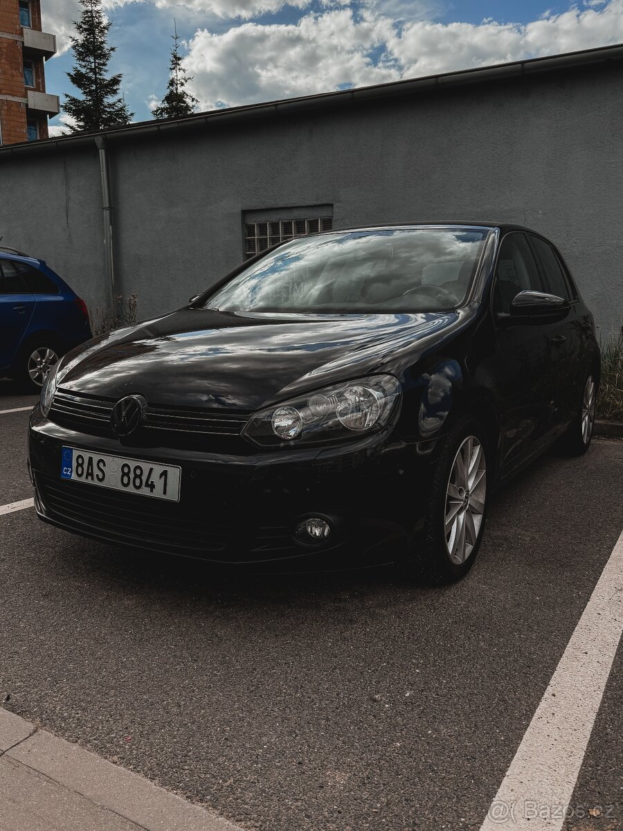 Volkswagen Golf VI 2.0 TDI 103 kW Highline, r. 2010