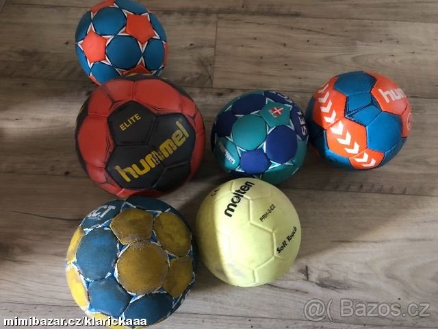 MÍČ NA HÁZENOU