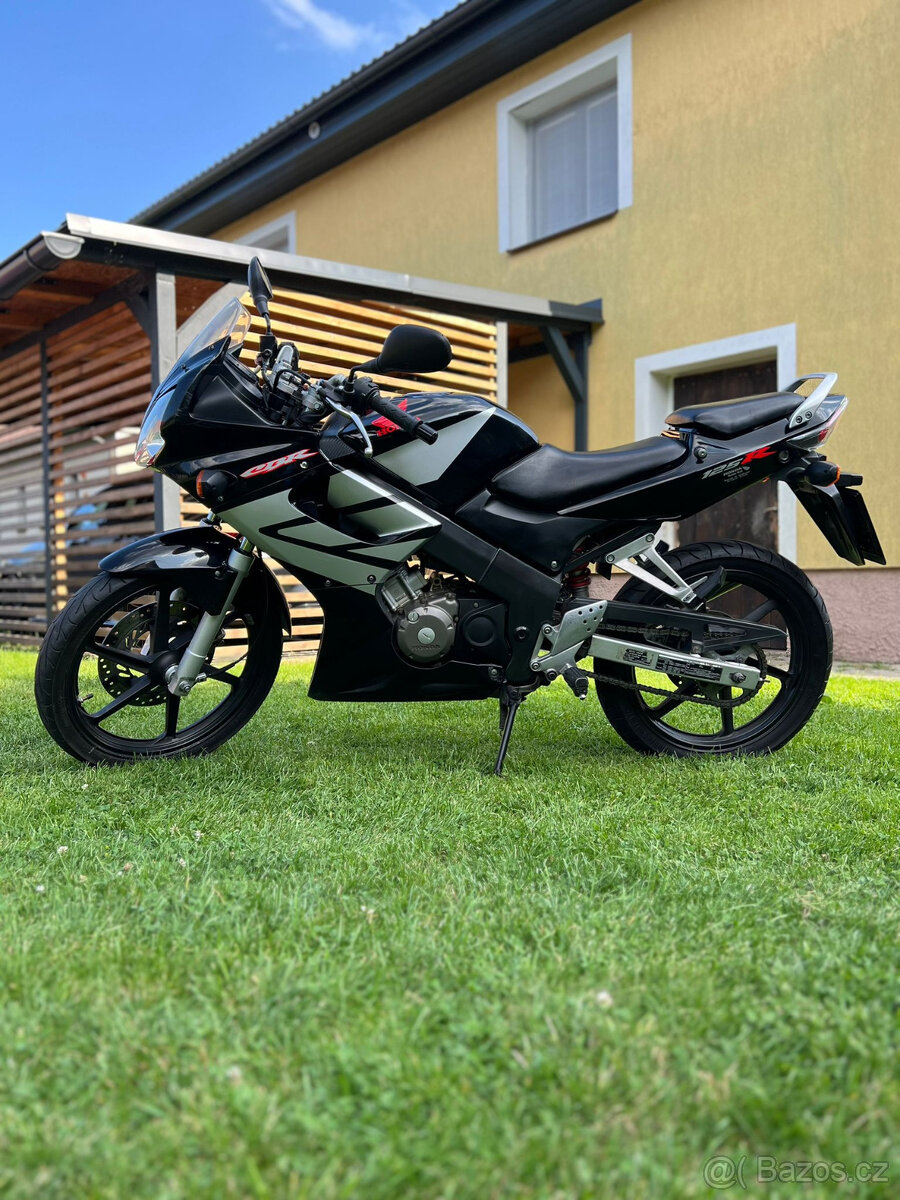 Honda CBR 125R