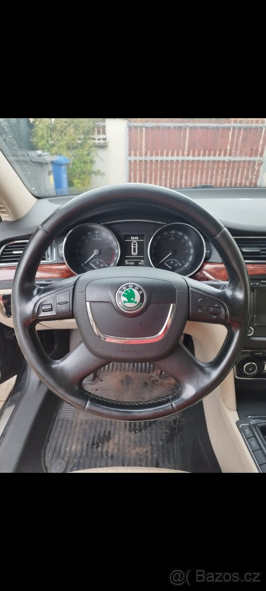Multifunkční volant Skoda Superb 2