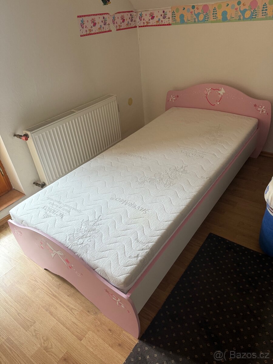 Dětská postel