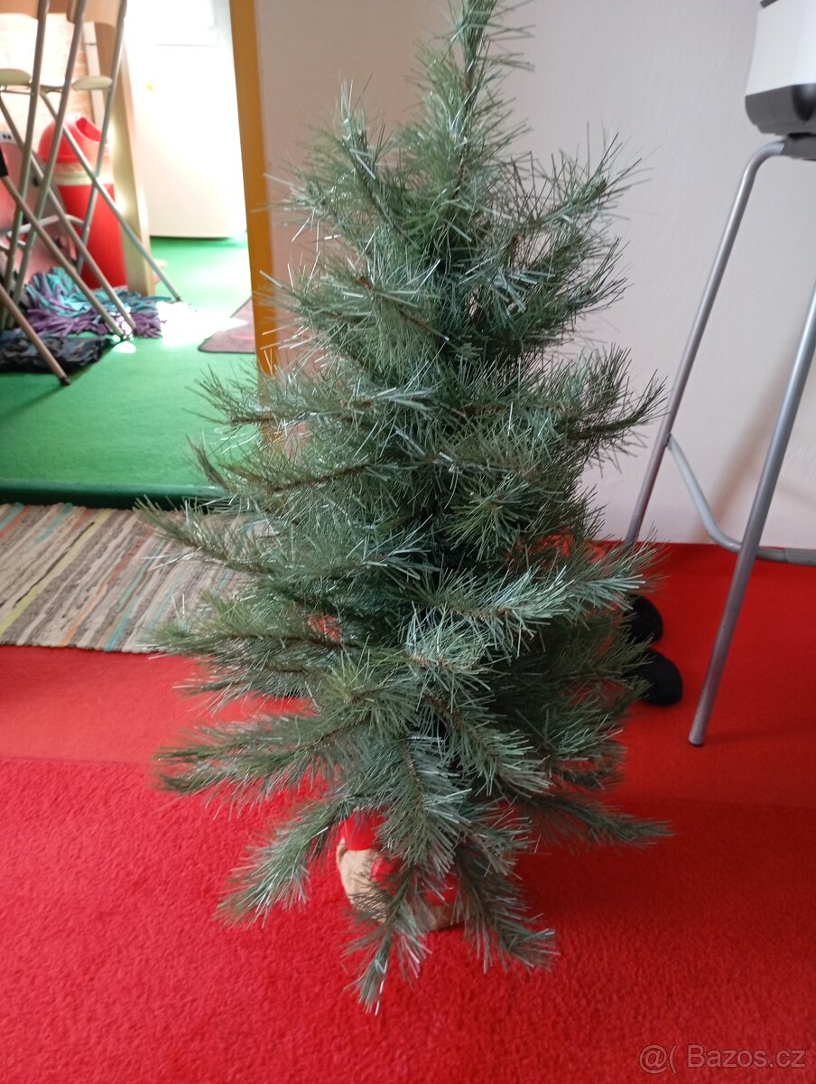 nový vánoční stromek 100cm