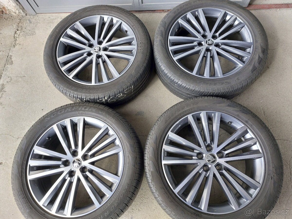 Originál alu kola 19" na Škoda Kodiaq letní pneu