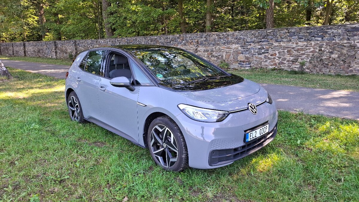 Id3 Pro, R.v. 2022, 62kwh, nájezd 19tis km.