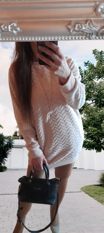 Plyšová dlouhá mikina s kapsami