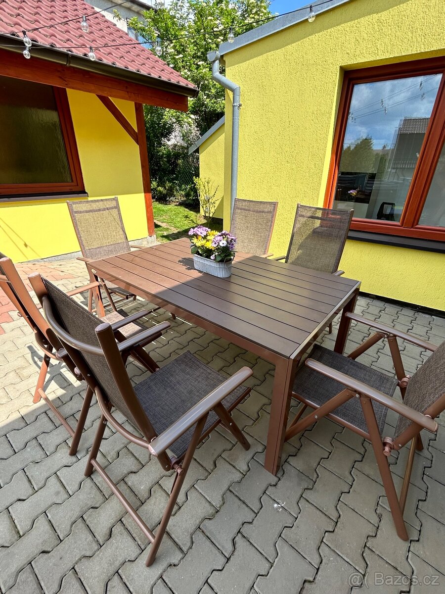 Zahradní set