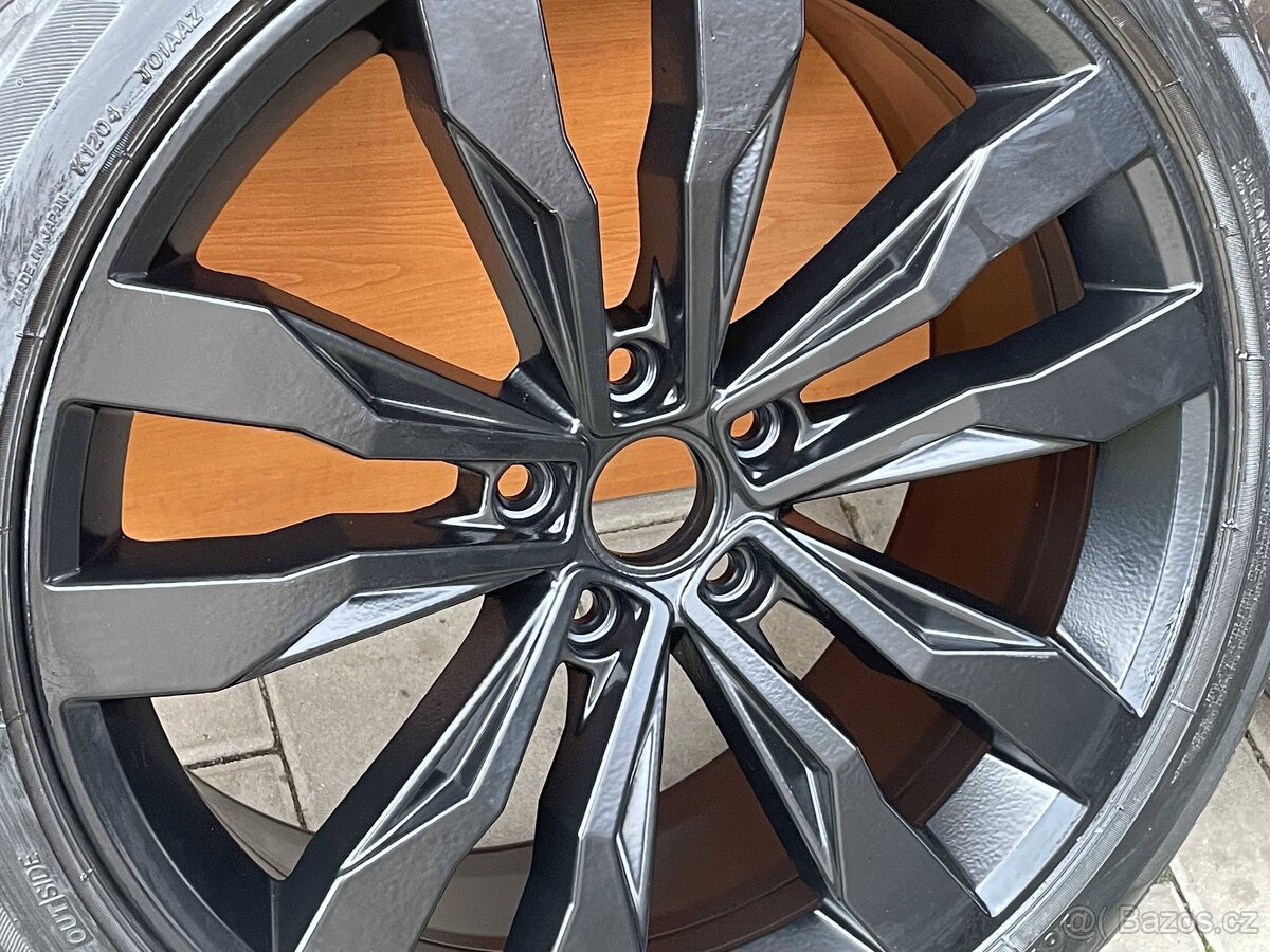SUZUKA orig.VW 5x112 8jx19 ET 47 225 45 R19 letne