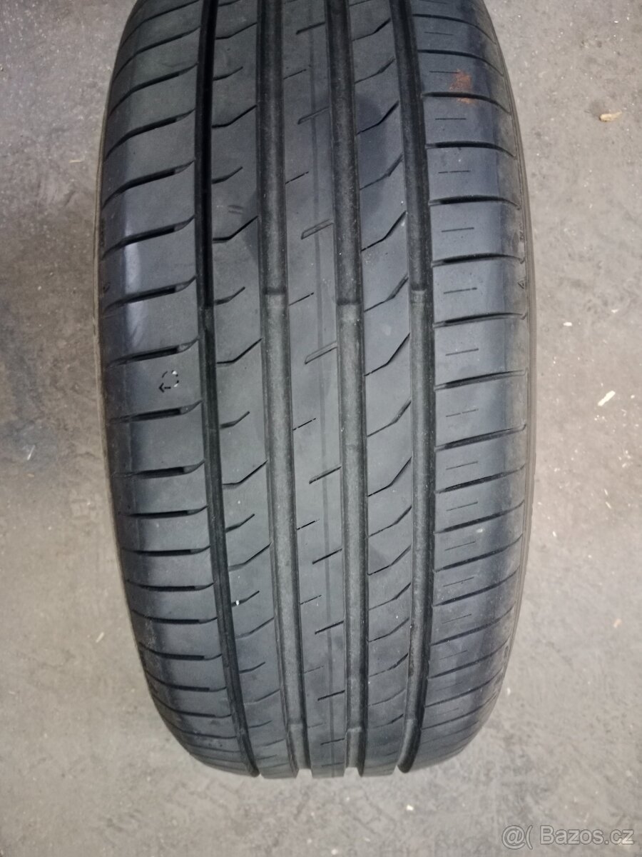 Nexen Nfera Primus 215/55 R17