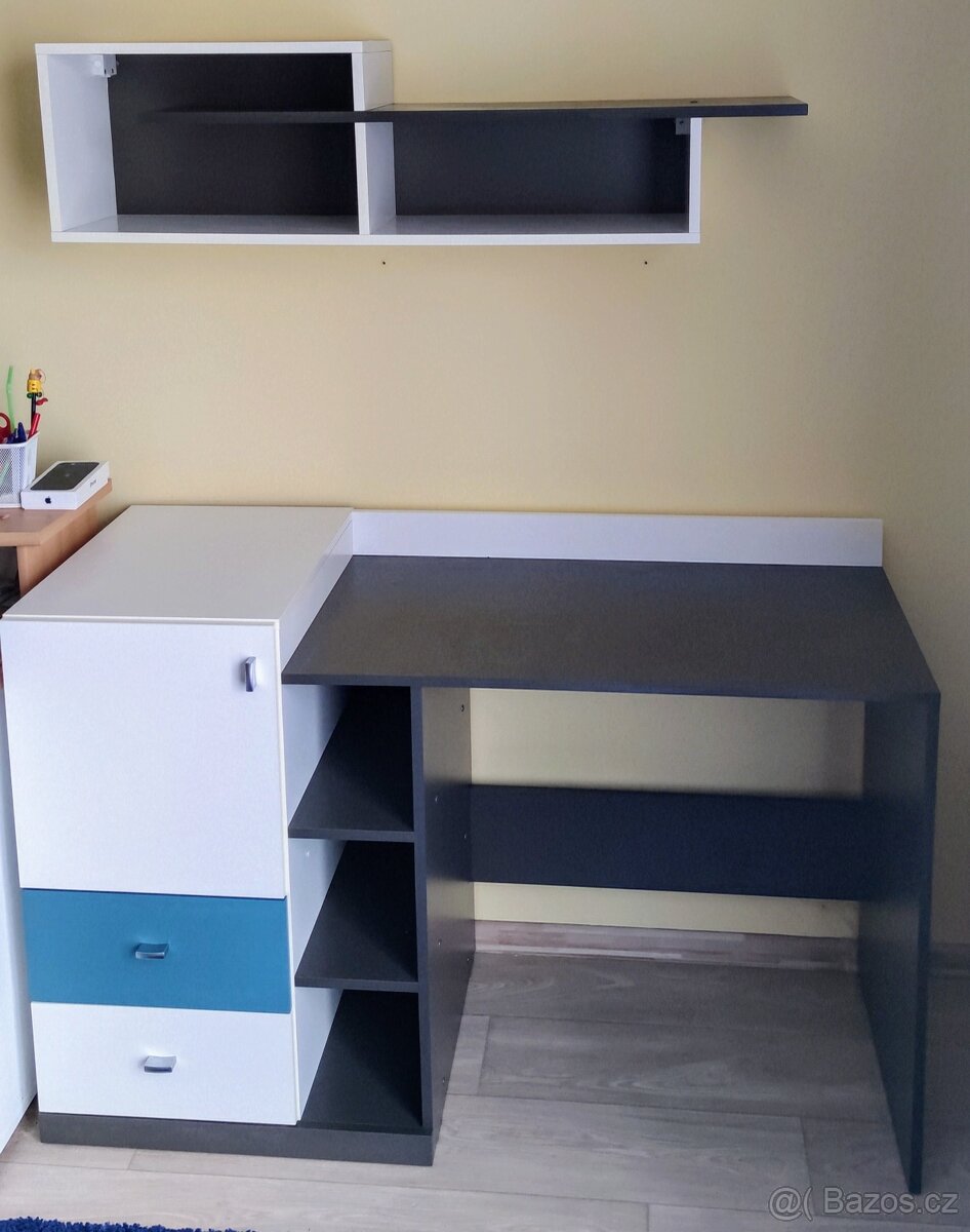 Prodám studentský psací stůl+ polička na zeď