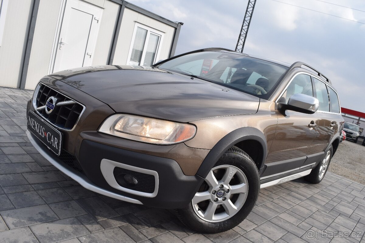 ►►Volvo XC70 2.4 120KW Momentum AWD◄◄