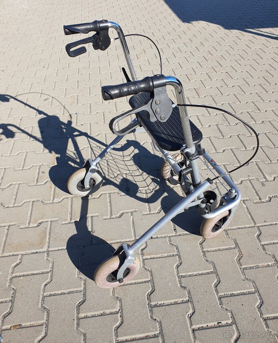 PROFI chodítko BB čtyřkolové pro seniory i POŠTOU