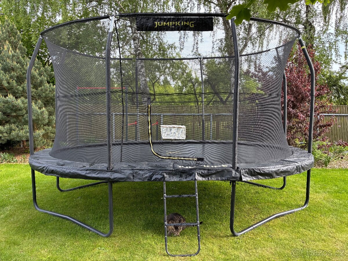 Nabízím kvalitní značkovou trampolínu Jumpking.